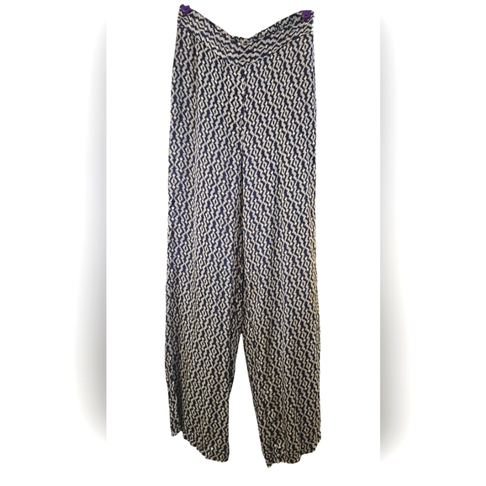 KLASIKS Navy/cream printed silk blend trousers. Size Small